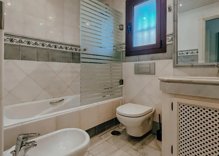 Helecho Villa Marbella