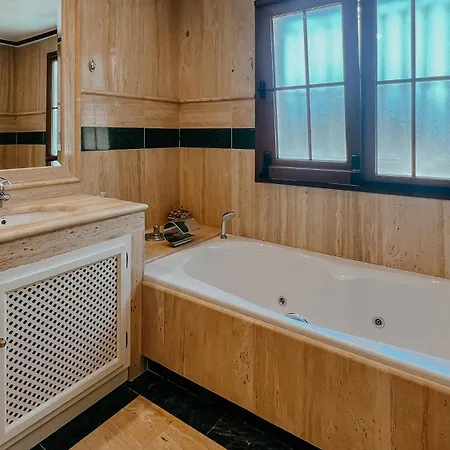 Villa Helecho Marbella